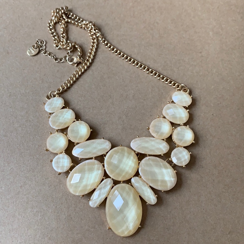 Statement necklace